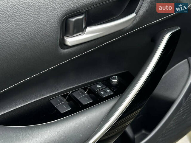 Сірий Тойота Королла, об'ємом двигуна 1.99 л та пробігом 17 тис. км за 15900 $, фото 10 на Automoto.ua