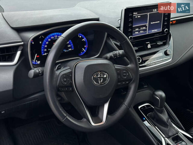 Сірий Тойота Королла, об'ємом двигуна 1.99 л та пробігом 17 тис. км за 15900 $, фото 5 на Automoto.ua
