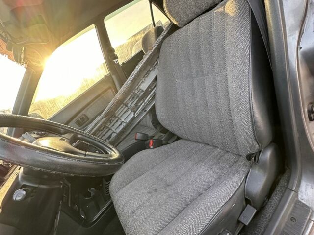 Серый Тойота Королла, объемом двигателя 1.6 л и пробегом 235 тыс. км за 650 $, фото 6 на Automoto.ua