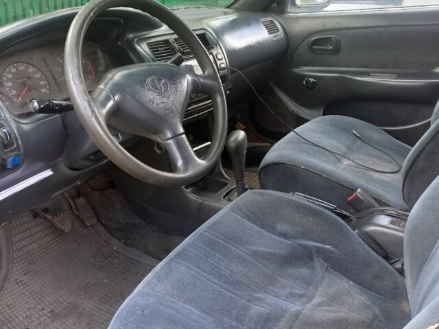 Серый Тойота Королла, объемом двигателя 1.4 л и пробегом 200 тыс. км за 1100 $, фото 5 на Automoto.ua