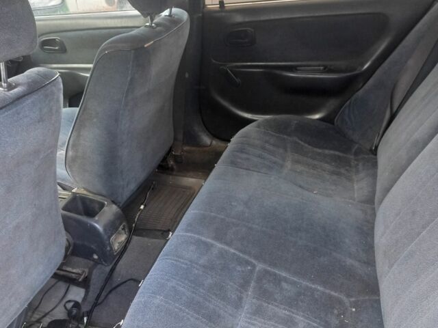 Серый Тойота Королла, объемом двигателя 1.4 л и пробегом 200 тыс. км за 1100 $, фото 1 на Automoto.ua