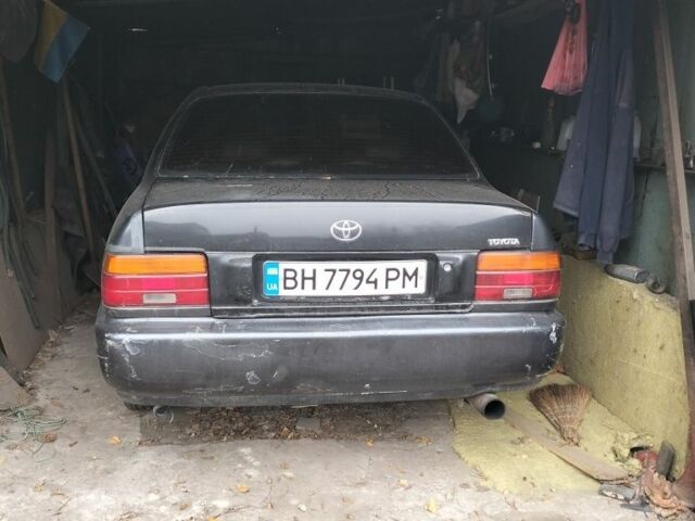 Серый Тойота Королла, объемом двигателя 1.3 л и пробегом 250 тыс. км за 500 $, фото 2 на Automoto.ua