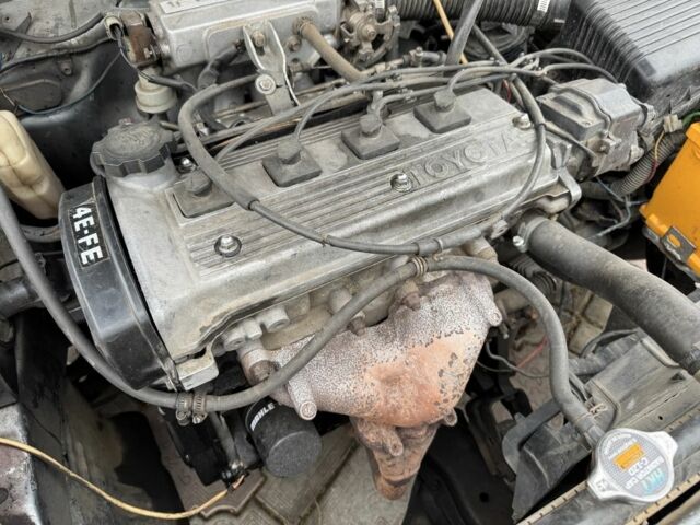 Серый Тойота Королла, объемом двигателя 1.4 л и пробегом 258 тыс. км за 1300 $, фото 13 на Automoto.ua