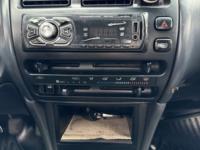 Серый Тойота Королла, объемом двигателя 1.4 л и пробегом 258 тыс. км за 1300 $, фото 12 на Automoto.ua