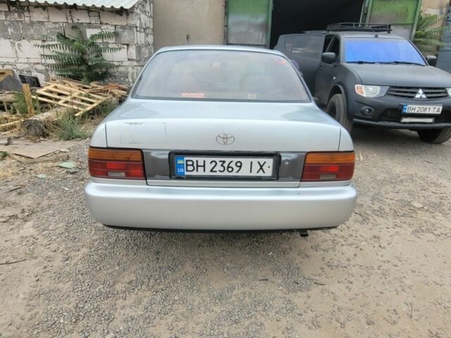 Серый Тойота Королла, объемом двигателя 1.3 л и пробегом 650 тыс. км за 1600 $, фото 3 на Automoto.ua