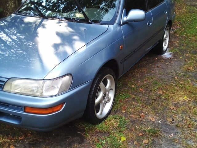 Серый Тойота Королла, объемом двигателя 1.3 л и пробегом 280 тыс. км за 2000 $, фото 4 на Automoto.ua