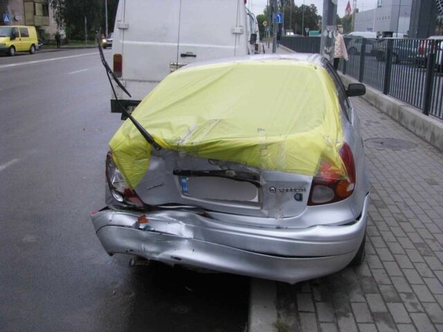 Серый Тойота Королла, объемом двигателя 1.6 л и пробегом 3 тыс. км за 965 $, фото 1 на Automoto.ua