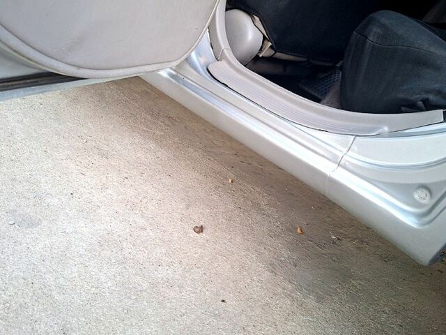 Серый Тойота Королла, объемом двигателя 1.3 л и пробегом 450 тыс. км за 2200 $, фото 6 на Automoto.ua