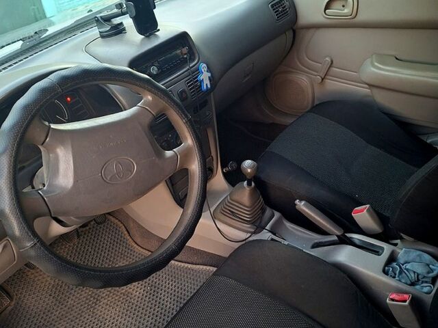 Серый Тойота Королла, объемом двигателя 1.3 л и пробегом 450 тыс. км за 2200 $, фото 7 на Automoto.ua