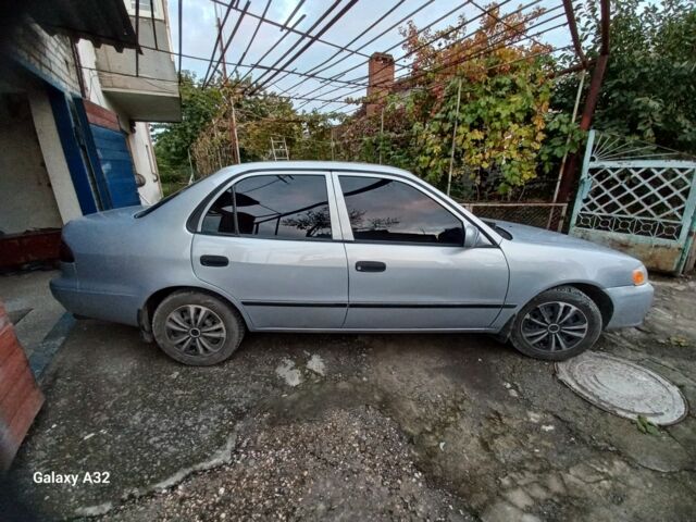 Серый Тойота Королла, объемом двигателя 1.8 л и пробегом 305 тыс. км за 3500 $, фото 4 на Automoto.ua