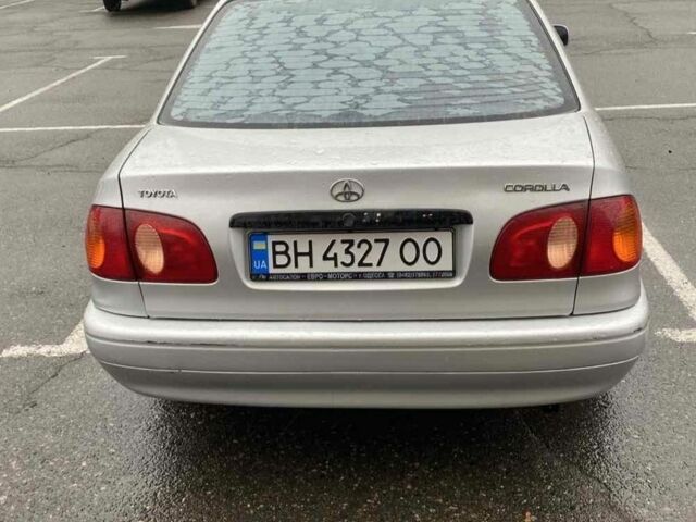 Серый Тойота Королла, объемом двигателя 1.4 л и пробегом 388 тыс. км за 2700 $, фото 1 на Automoto.ua