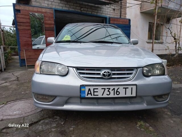 Серый Тойота Королла, объемом двигателя 1.8 л и пробегом 305 тыс. км за 3500 $, фото 1 на Automoto.ua