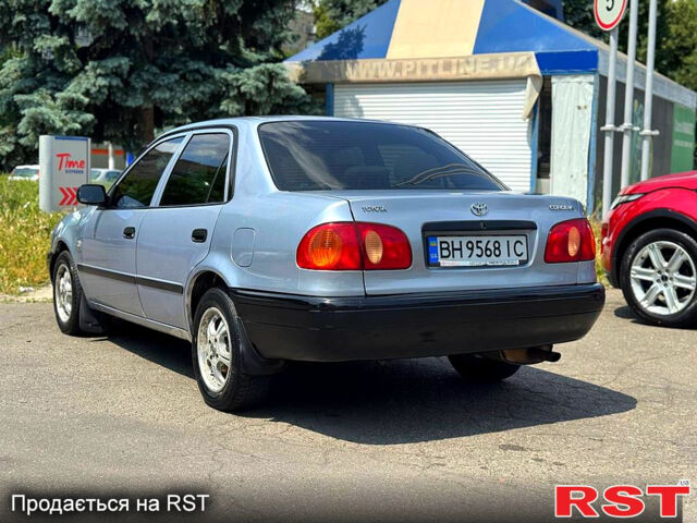 Серый Тойота Королла, объемом двигателя 1.6 л и пробегом 198 тыс. км за 3300 $, фото 1 на Automoto.ua