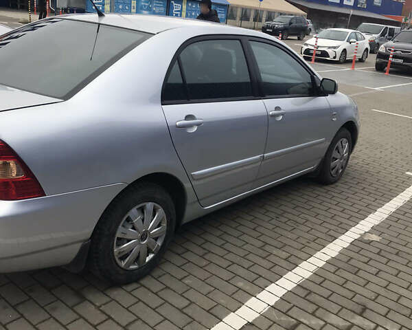 Серый Тойота Королла, объемом двигателя 1.4 л и пробегом 275 тыс. км за 4500 $, фото 2 на Automoto.ua