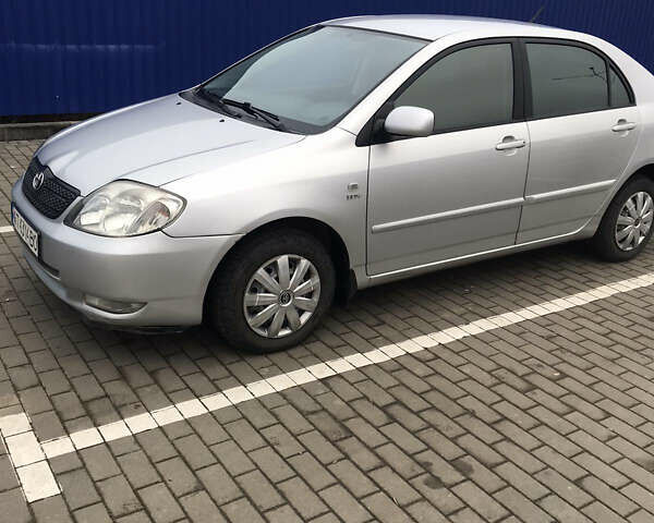 Серый Тойота Королла, объемом двигателя 1.4 л и пробегом 275 тыс. км за 4500 $, фото 1 на Automoto.ua