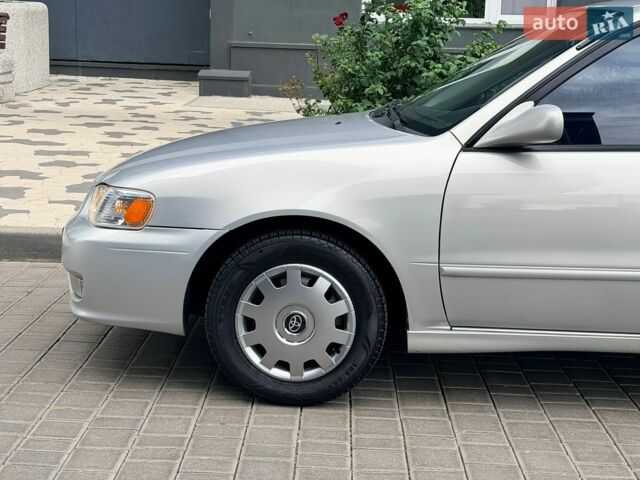 Сірий Тойота Королла, об'ємом двигуна 1.8 л та пробігом 240 тис. км за 4600 $, фото 21 на Automoto.ua