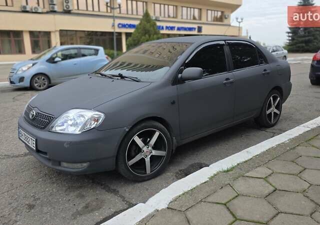 Серый Тойота Королла, объемом двигателя 1.4 л и пробегом 280 тыс. км за 4700 $, фото 2 на Automoto.ua