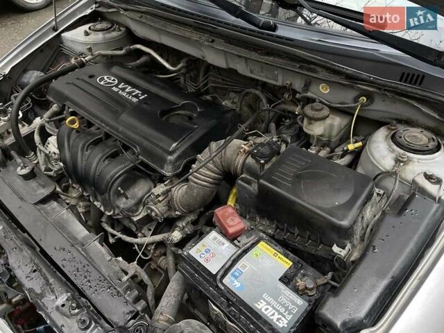Сірий Тойота Королла, об'ємом двигуна 1.6 л та пробігом 257 тис. км за 3350 $, фото 11 на Automoto.ua