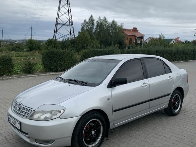 Серый Тойота Королла, объемом двигателя 1.6 л и пробегом 308 тыс. км за 3500 $, фото 1 на Automoto.ua