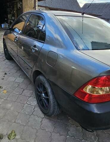 Серый Тойота Королла, объемом двигателя 1.6 л и пробегом 334 тыс. км за 4400 $, фото 9 на Automoto.ua