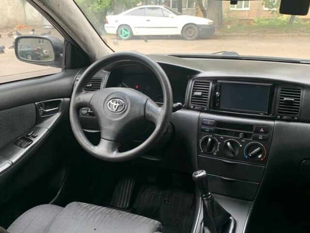 Серый Тойота Королла, объемом двигателя 1.6 л и пробегом 308 тыс. км за 3500 $, фото 9 на Automoto.ua