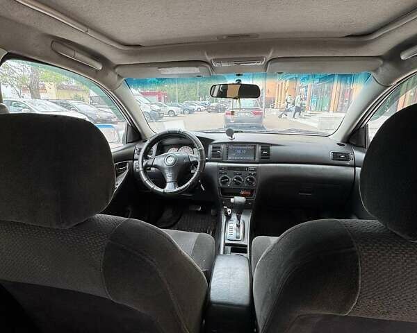 Серый Тойота Королла, объемом двигателя 1.8 л и пробегом 234 тыс. км за 4200 $, фото 1 на Automoto.ua