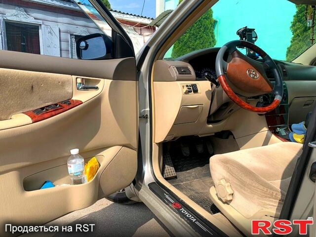 Серый Тойота Королла, объемом двигателя 1.8 л и пробегом 450 тыс. км за 5300 $, фото 4 на Automoto.ua
