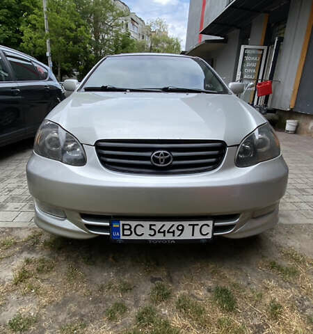 Серый Тойота Королла, объемом двигателя 1.8 л и пробегом 316 тыс. км за 4000 $, фото 3 на Automoto.ua
