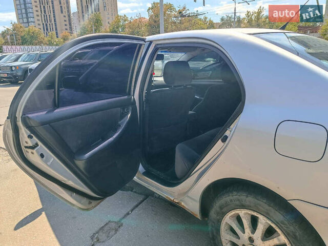 Серый Тойота Королла, объемом двигателя 1.6 л и пробегом 154 тыс. км за 4240 $, фото 9 на Automoto.ua