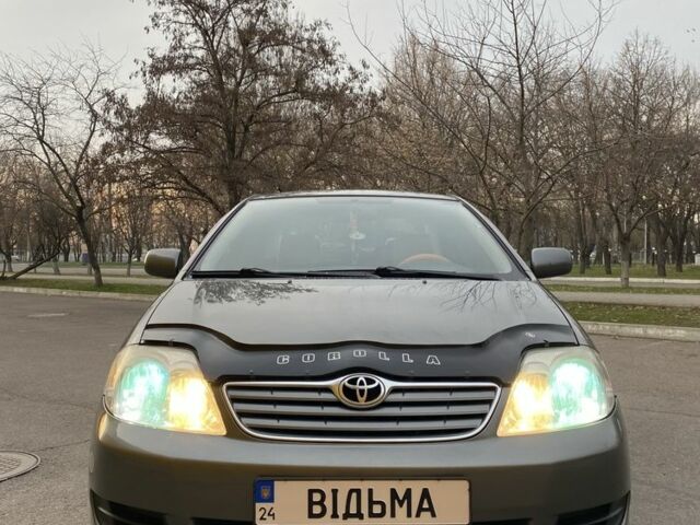 Сірий Тойота Королла, об'ємом двигуна 1.6 л та пробігом 271 тис. км за 5800 $, фото 1 на Automoto.ua