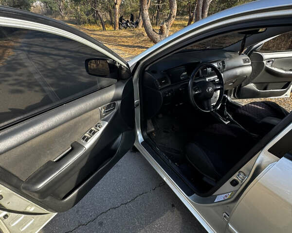 Серый Тойота Королла, объемом двигателя 1.6 л и пробегом 93 тыс. км за 7800 $, фото 11 на Automoto.ua