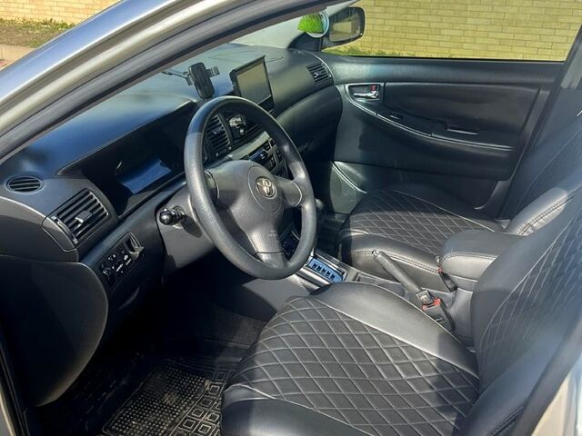 Серый Тойота Королла, объемом двигателя 1.4 л и пробегом 231 тыс. км за 4600 $, фото 4 на Automoto.ua