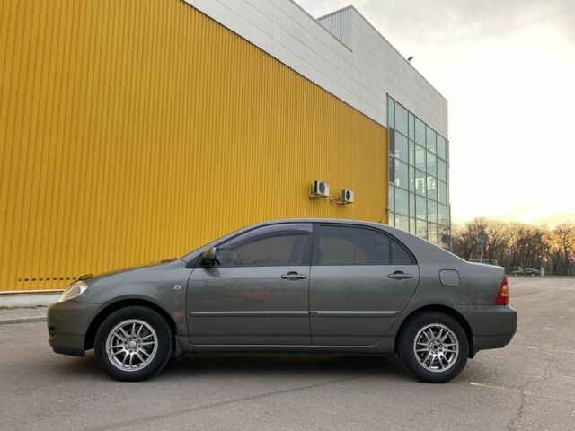 Сірий Тойота Королла, об'ємом двигуна 1.6 л та пробігом 271 тис. км за 5800 $, фото 2 на Automoto.ua