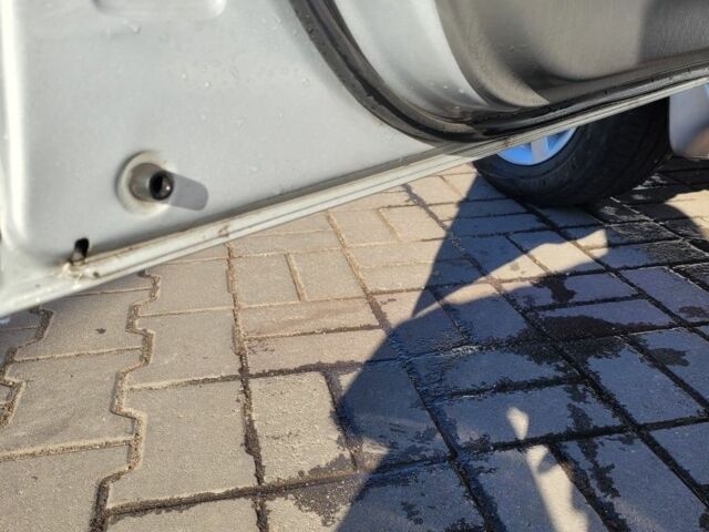 Серый Тойота Королла, объемом двигателя 0 л и пробегом 183 тыс. км за 6300 $, фото 2 на Automoto.ua