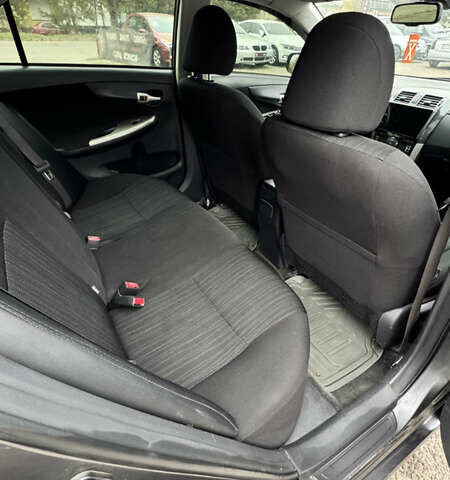 Серый Тойота Королла, объемом двигателя 1.6 л и пробегом 261 тыс. км за 5599 $, фото 25 на Automoto.ua