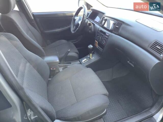 Сірий Тойота Королла, об'ємом двигуна 1.6 л та пробігом 320 тис. км за 6600 $, фото 15 на Automoto.ua