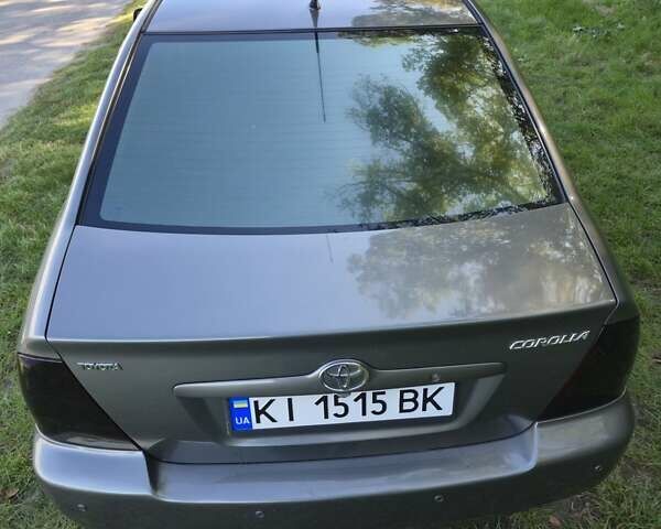 Сірий Тойота Королла, об'ємом двигуна 1.6 л та пробігом 320 тис. км за 6600 $, фото 5 на Automoto.ua