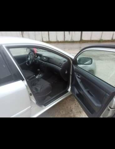 Серый Тойота Королла, объемом двигателя 1.6 л и пробегом 320 тыс. км за 5000 $, фото 11 на Automoto.ua