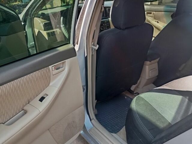 Сірий Тойота Королла, об'ємом двигуна 1.6 л та пробігом 270 тис. км за 4300 $, фото 6 на Automoto.ua