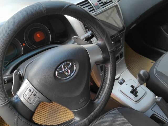 Серый Тойота Королла, объемом двигателя 1.6 л и пробегом 275 тыс. км за 5200 $, фото 3 на Automoto.ua