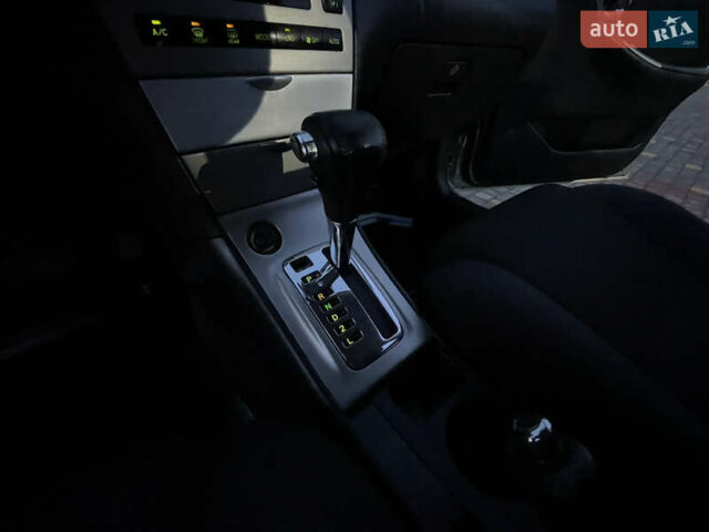 Серый Тойота Королла, объемом двигателя 1.6 л и пробегом 177 тыс. км за 5999 $, фото 50 на Automoto.ua