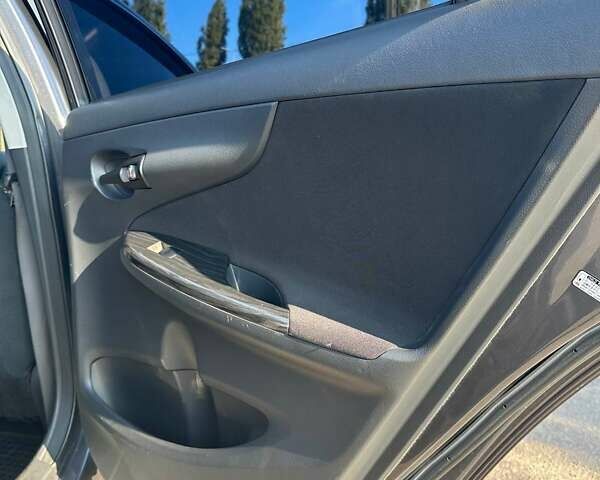 Серый Тойота Королла, объемом двигателя 1.6 л и пробегом 166 тыс. км за 6700 $, фото 40 на Automoto.ua