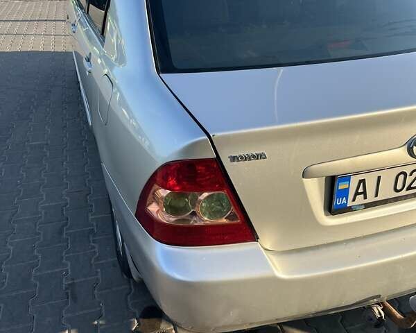 Серый Тойота Королла, объемом двигателя 1.6 л и пробегом 311 тыс. км за 5600 $, фото 11 на Automoto.ua