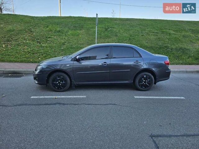 Серый Тойота Королла, объемом двигателя 1.6 л и пробегом 160 тыс. км за 6200 $, фото 5 на Automoto.ua