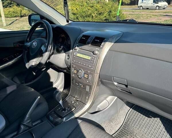 Серый Тойота Королла, объемом двигателя 1.6 л и пробегом 166 тыс. км за 6700 $, фото 42 на Automoto.ua