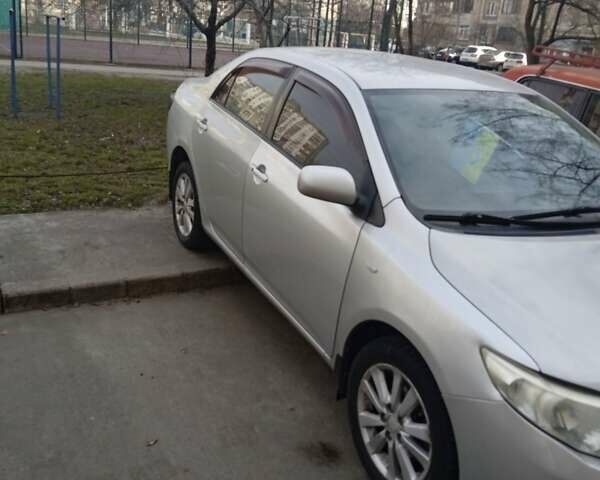 Сірий Тойота Королла, об'ємом двигуна 0 л та пробігом 189 тис. км за 5788 $, фото 1 на Automoto.ua