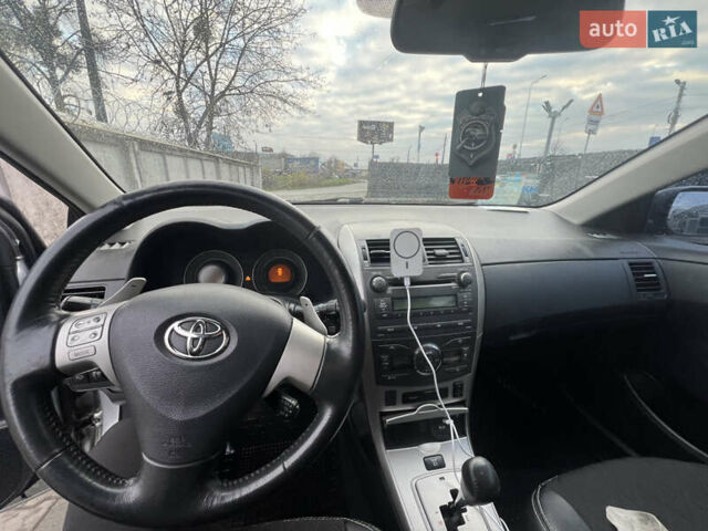 Сірий Тойота Королла, об'ємом двигуна 1.6 л та пробігом 288 тис. км за 7000 $, фото 6 на Automoto.ua