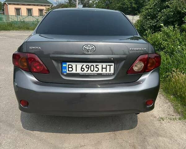 Серый Тойота Королла, объемом двигателя 1.6 л и пробегом 166 тыс. км за 6700 $, фото 4 на Automoto.ua