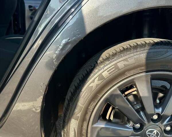 Серый Тойота Королла, объемом двигателя 1.6 л и пробегом 166 тыс. км за 6700 $, фото 18 на Automoto.ua