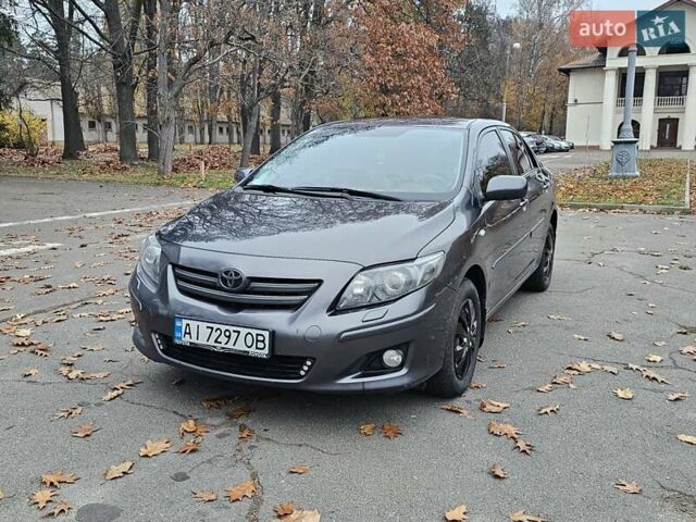 Сірий Тойота Королла, об'ємом двигуна 1.6 л та пробігом 160 тис. км за 6000 $, фото 10 на Automoto.ua